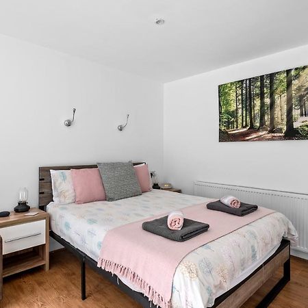 Number 2, Lytton Tree Lodge, Reydon, Southwold Exteriör bild